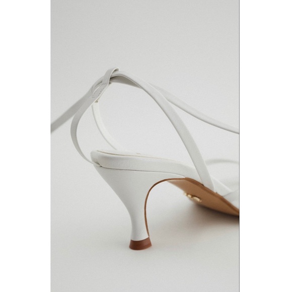 White Chunky Ankle Strap Block Heels | Wedding shoes white pumps, Ankle strap block heel, Heels